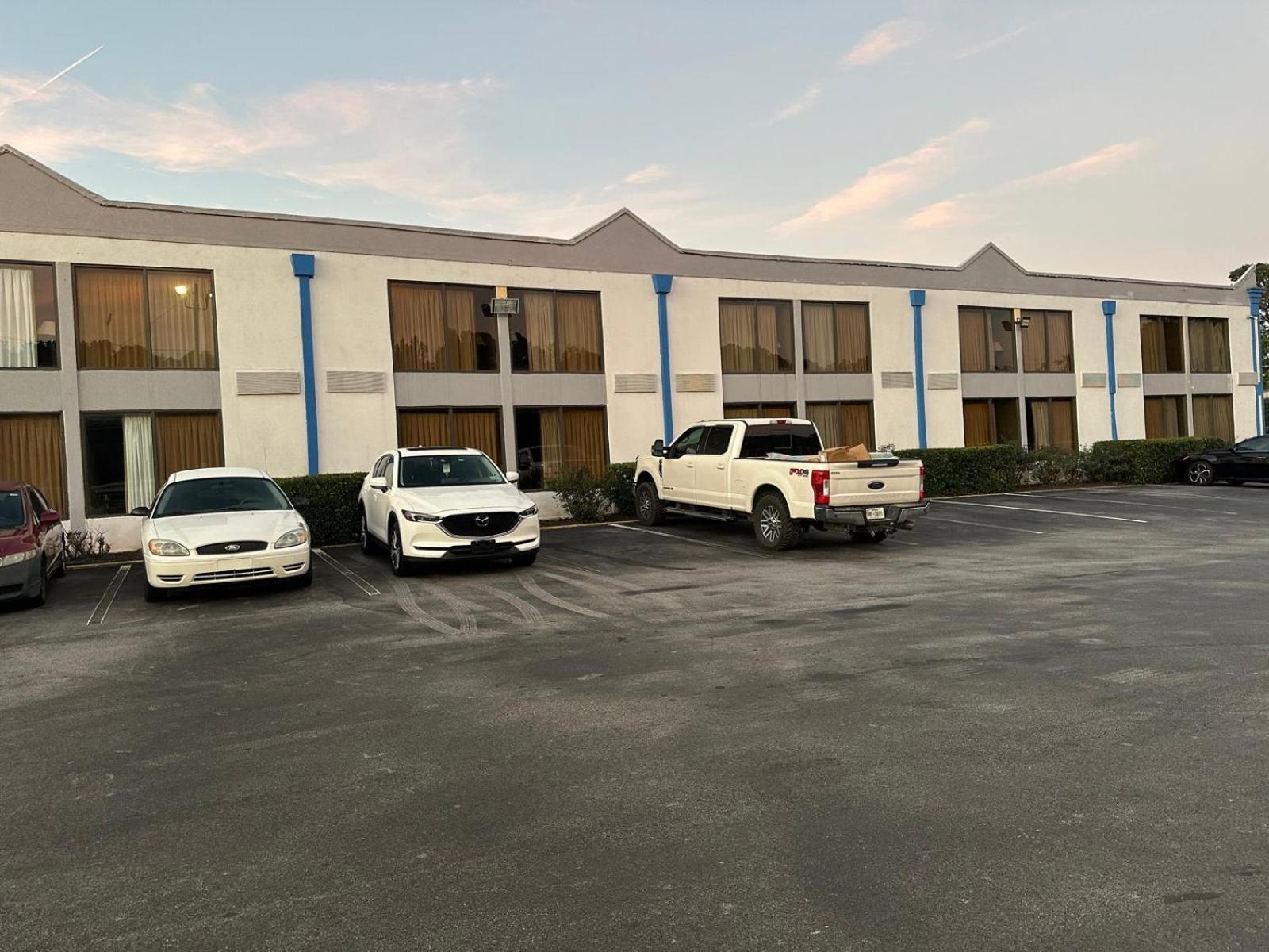 Rodeway Inn Stone Mountain Tucker Dış mekan fotoğraf