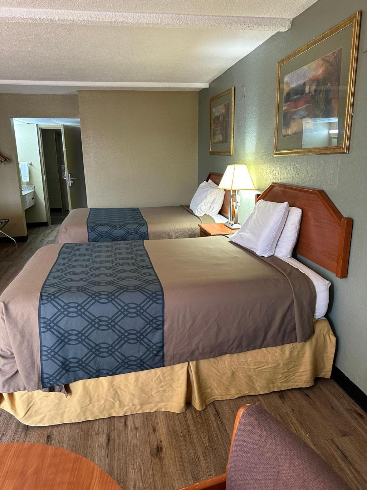 Rodeway Inn Stone Mountain Tucker Dış mekan fotoğraf