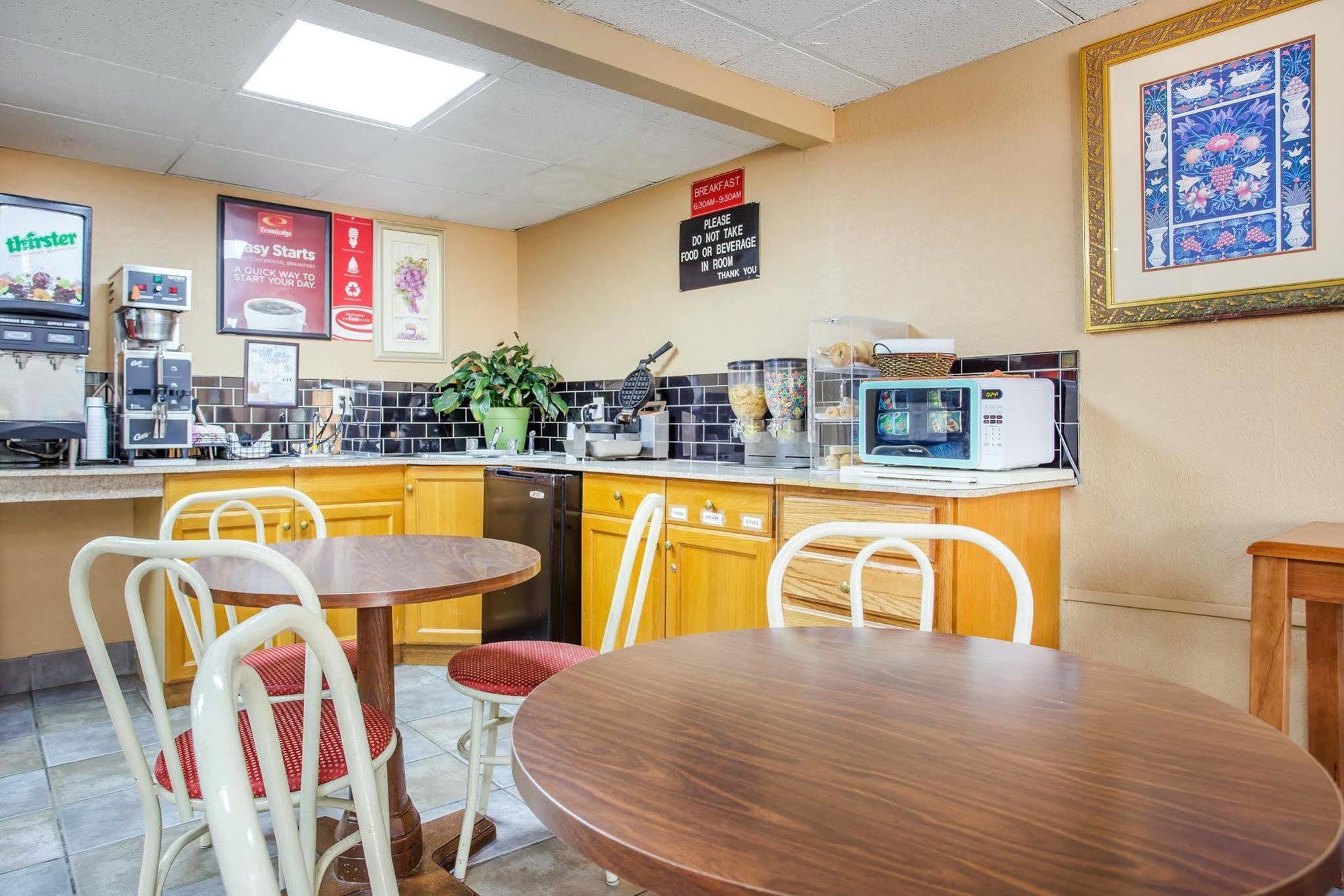 Rodeway Inn Stone Mountain Tucker Dış mekan fotoğraf